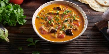 https://www.maggi.lt/sites/default/files/styles/ln_search_recipe_resultdesktop/public/srh_recipes/527ce53d0a490b238cf85d442e5153a6.jpg?h=86be1985&itok=efiX64db