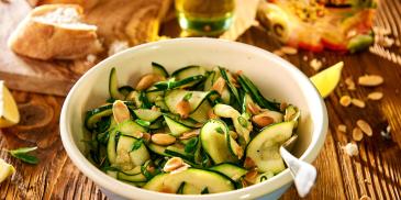 https://www.maggi.lt/sites/default/files/styles/ln_search_recipe_resultdesktop/public/srh_recipes/6fd89a4b2d02bf5563d996fc930027f2.jpg?h=4f6e2068&itok=jG3SrAko
